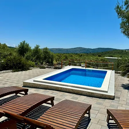 Villa Mark マリナ