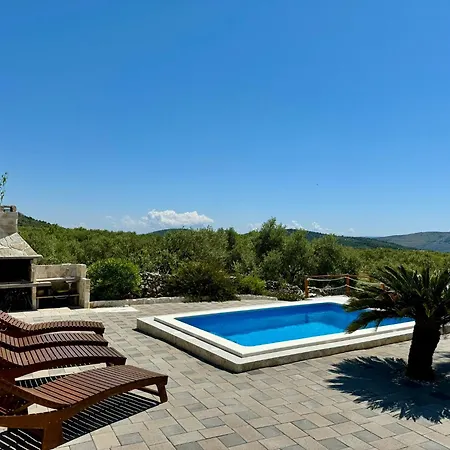 Villa Mark マリナ